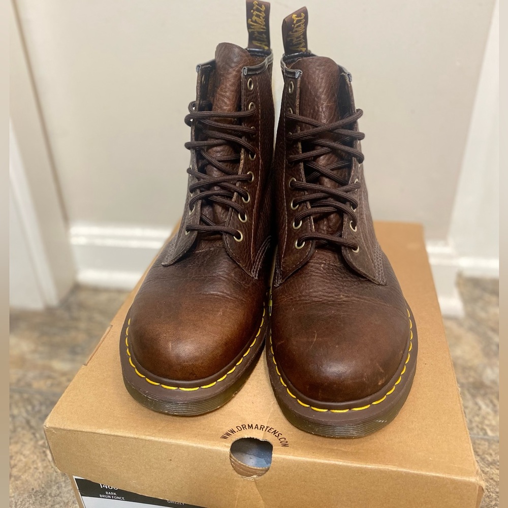 Dr. Martens- Bark Brown Leather